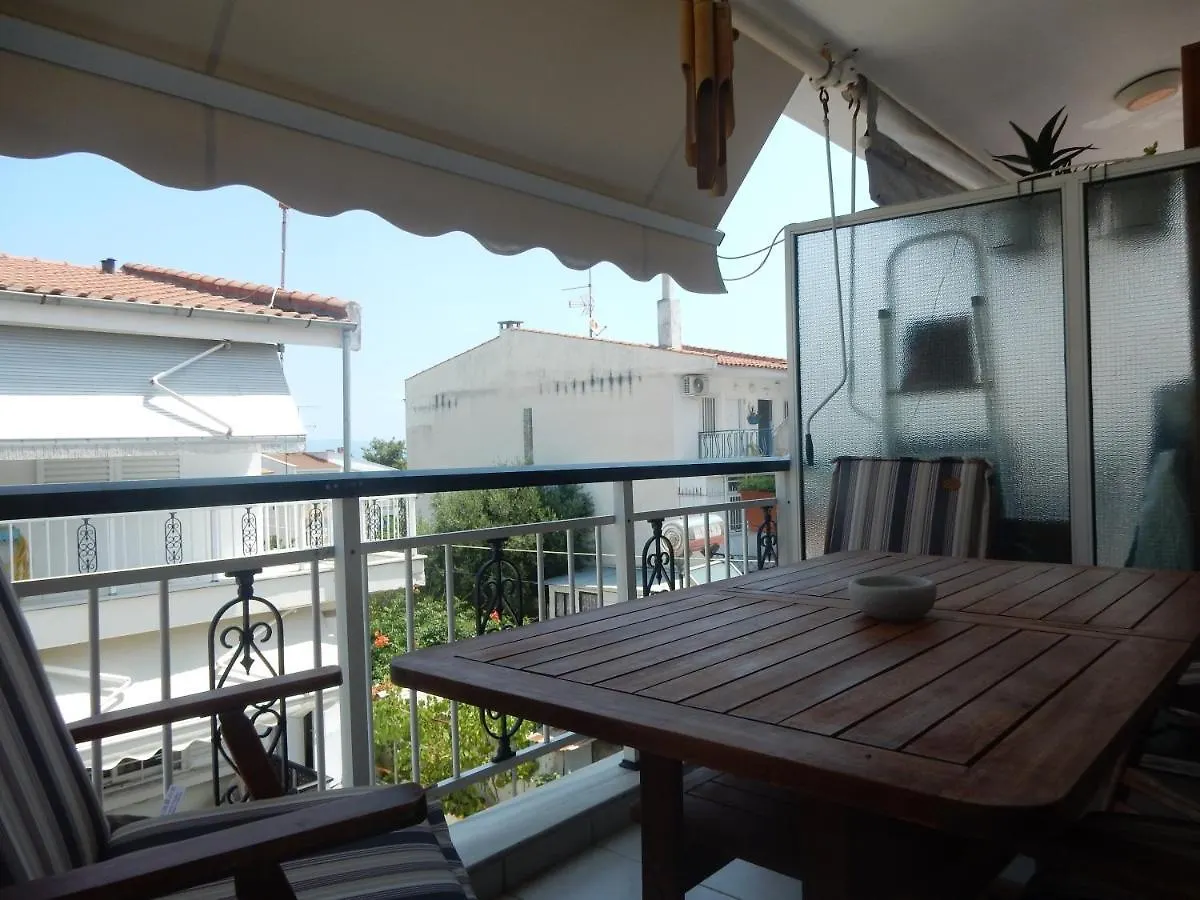 Flamingo Villa Hanioti Greece